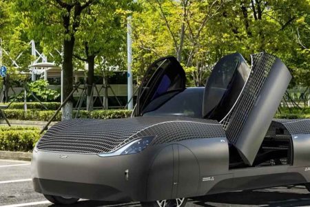 Mobil dengan Izin Terbang Pertama di Dunia Sudah Clear: Ini Aturan Lalu Lintas Udara Baru yang Harus Anda Tahu.