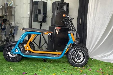 Demam 'Hyper-Drift' Skuter Listrik: Tren Balap Liar Bawah Tanah di Kolong Tol Jakarta yang Bikin Polisi Siber Kewalahan Sepanjang Oktober 2026